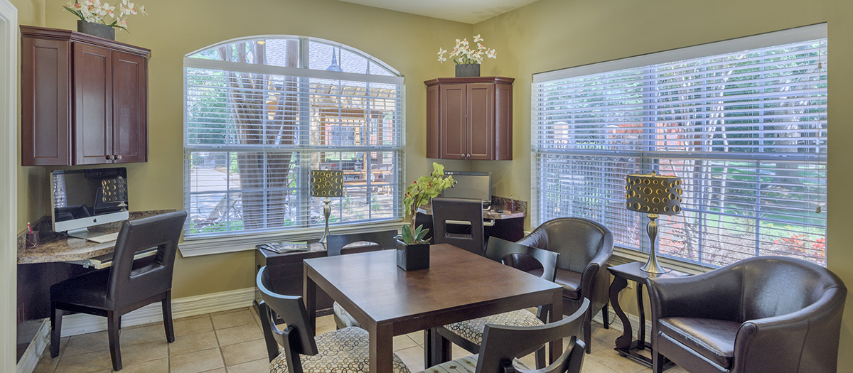 Colonial Grand at Riverchase Apartments in Birmingham, AL MAA