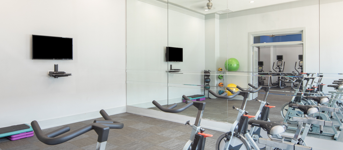 Tour MAA West Village Luxury Apartments for Rent in Smyrna, GA