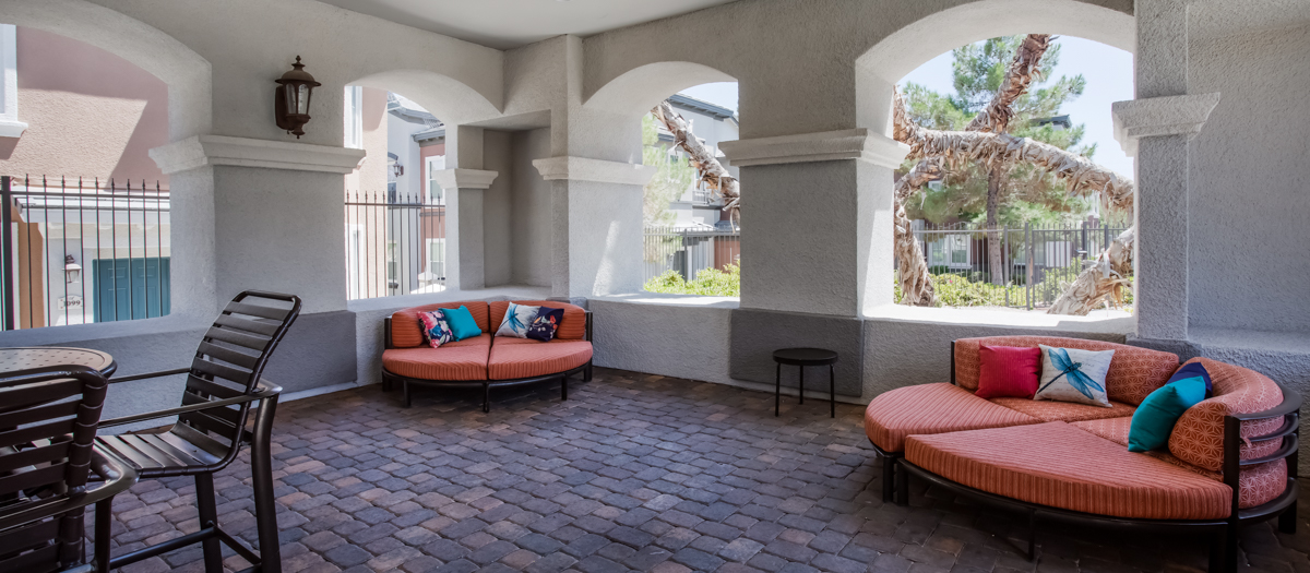 Colonial Grand at Palm Vista Luxury Apartments in Las Vegas MAA