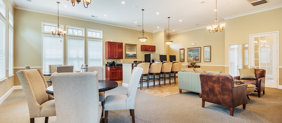 MAA Huntersville Luxury Apartments in Huntersville, NC MAA