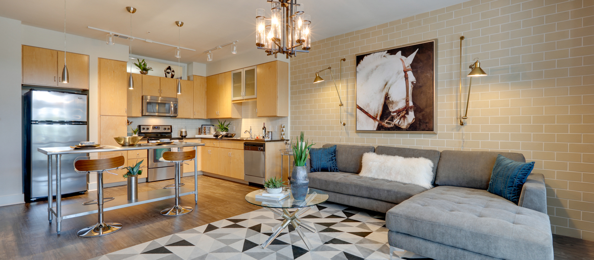 MAA South Lamar Luxury Apartment Homes for Rent in Austin, TX