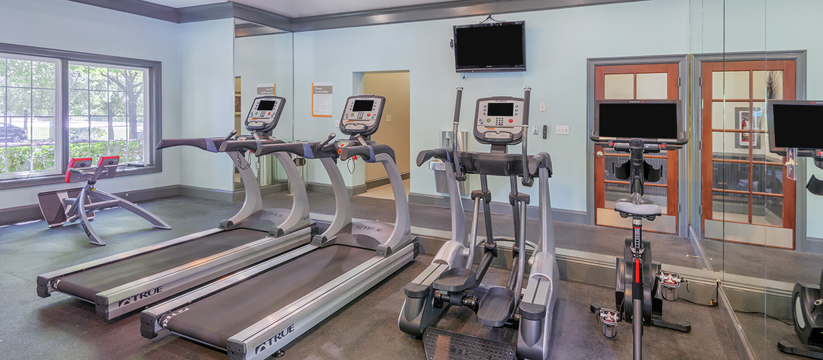 MAA Sunset Valley Luxury Apartments Austin, TX MAA