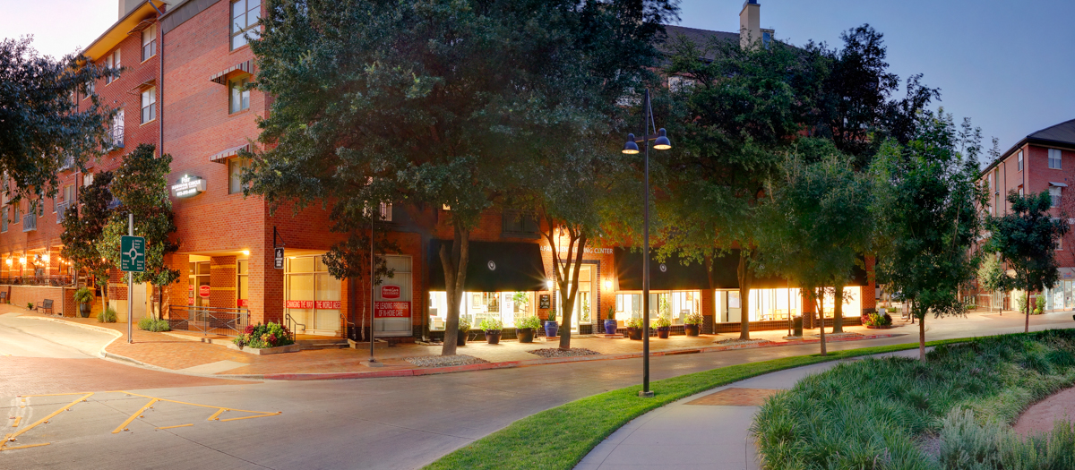 MAA Addison Circle Luxury Apartments in Addison, TX MAA