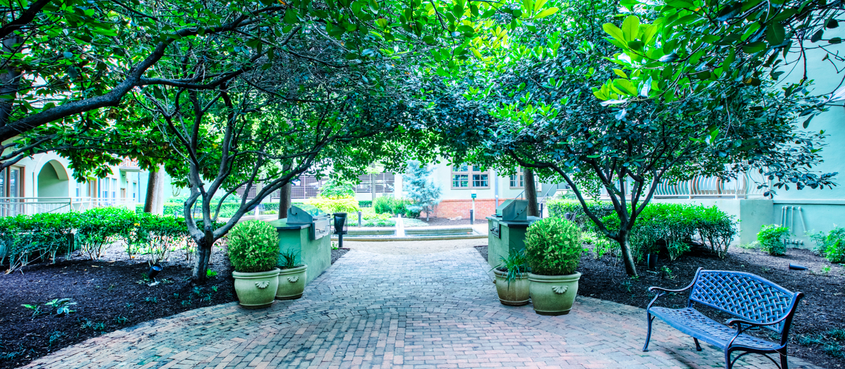 MAA Addison Circle Luxury Apartments in Addison, TX MAA