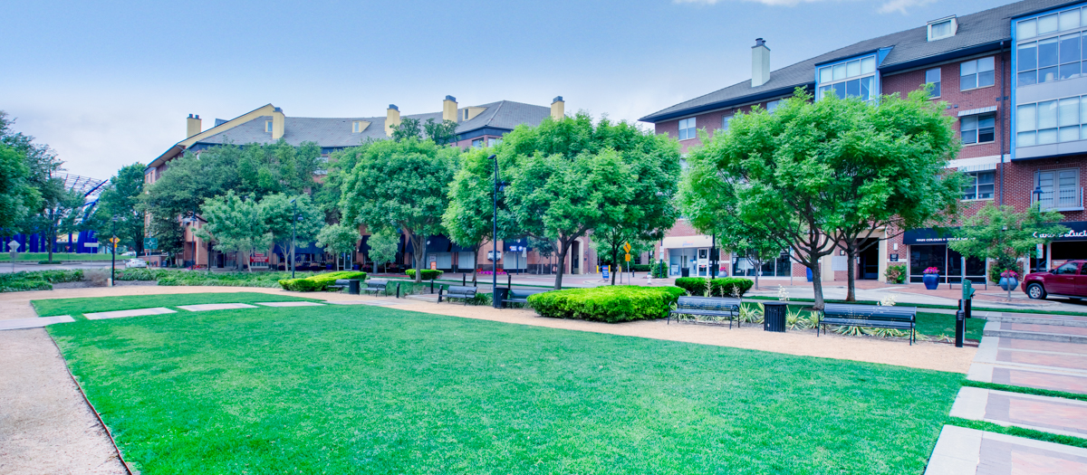 MAA Addison Circle Luxury Apartments in Addison, TX MAA
