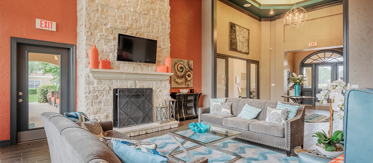 MAA Bear Creek Luxury Apartments for Rent in Euless, TX
