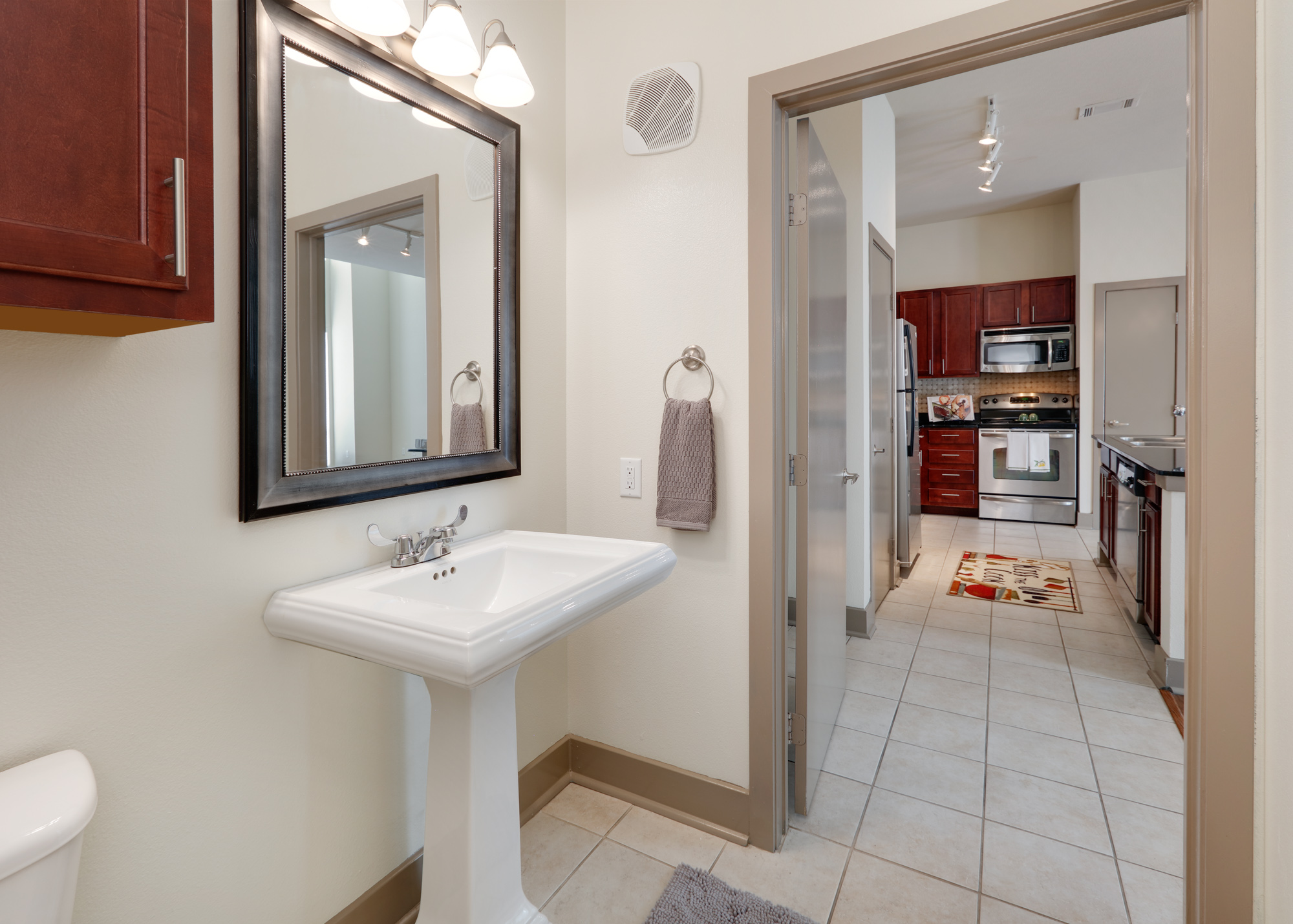 MAA Eastside Apartments in Richardson, TX MAA