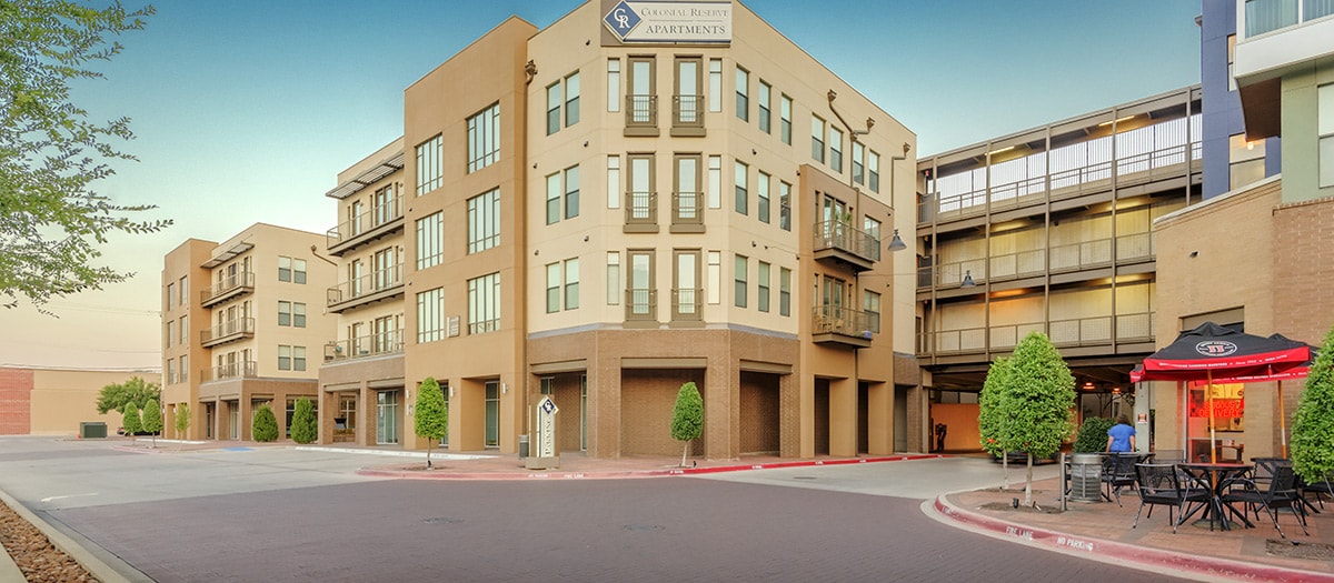 MAA Medical District Luxury Apartments in Dallas, TX MAA